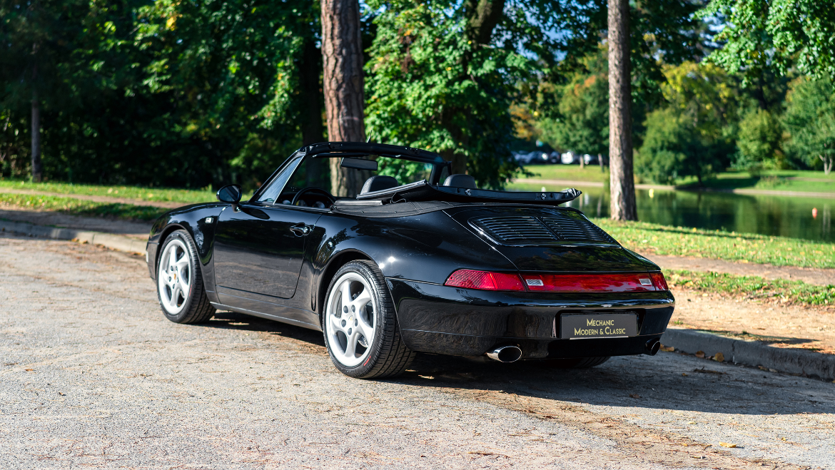 Porsche 911 TYPE 993 CABRIOLET